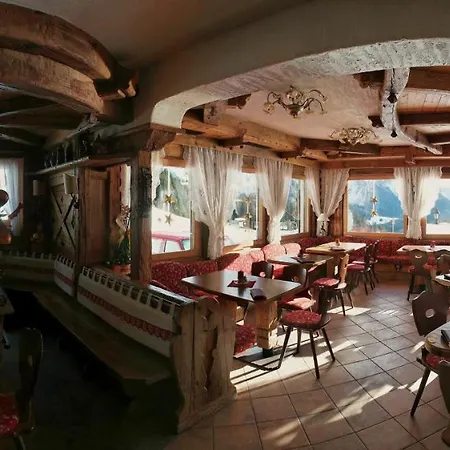 Malga Ces Hotel